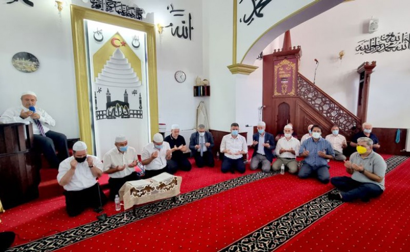 MERHUM MÜFTÜMÜZ AHMET METE MESCİD-İ ATİK CAMİİ’NDE DUALARLA ANILDI