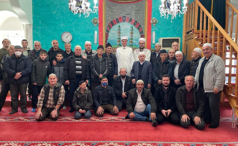 FAZİLETLİ MÜFTÜMÜZ MUSTAFA TRAMPA CUMA NAMAZINI KİREÇÇİLER KÖYÜ CAMİİ’NDE EDA ETTİ