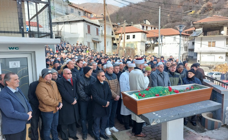 MÜFTÜMÜZ MUSTAFA TRAMPA ILICALI NURİ İMAM’IN CENAZE TÖRENİNE KATILDI