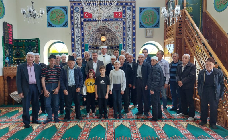 MÜFTÜMÜZ MUSTAFA TRAMPA CUMA NAMAZINI BASAYKOVA CAMİİ’NDE KILDI