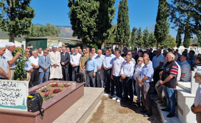MERHUM MÜFTÜ MEHMET EMİN AĞA VEFATININ 17. YIL DÖNÜMÜNDE ANILDI