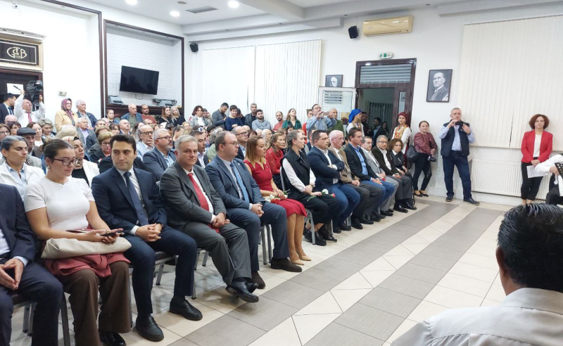 MUSTAFA TRAMPA 100. YIL KONSERİNE KATILDI