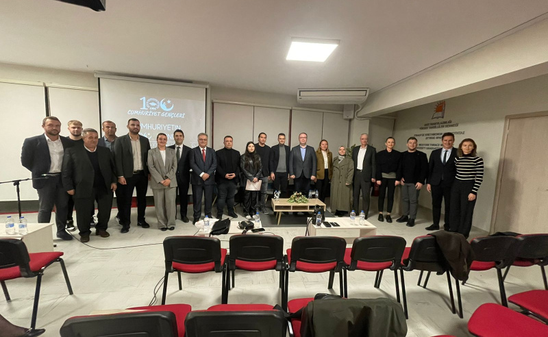 GENÇ AKADEMİSYENLER TOPLULUĞUNDAN ÖNEMLİ ETKİNLİK