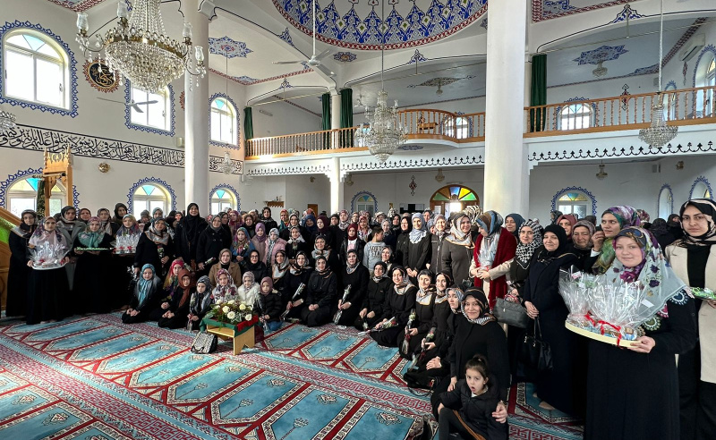 REGAİB KANDİLİ BRATANKOVA KOCATEPE CAMİİ’NDE  COŞKUYLA KARŞILANDI