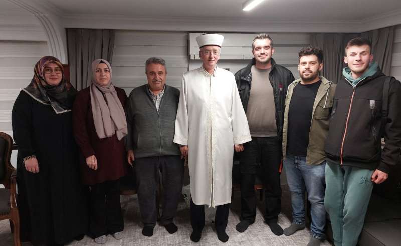 YASSIÖREN DERNEĞİ’NDEN MÜFTÜLÜĞÜMÜZE ZİYARET