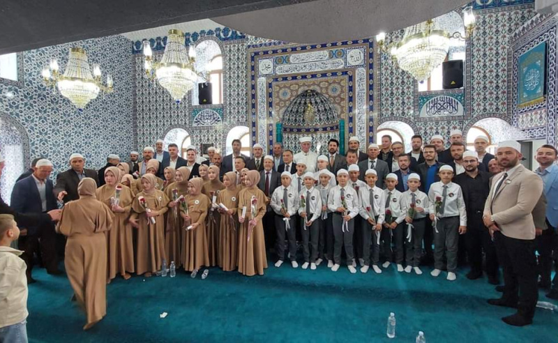 KETENLİK’TE HATİM TÖRENİ YOĞUN BİR KATILIMLA GERÇEKLEŞTİ