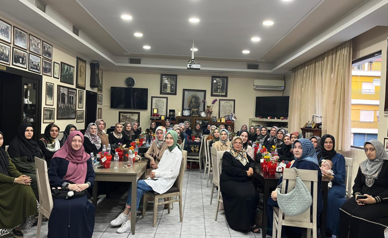 İTB LOKALİNDE KADIN DİN GÖREVLİLERİNDEN YIL SONU DEĞERLENDİRME VE İSTİŞARE TOPLANTISI