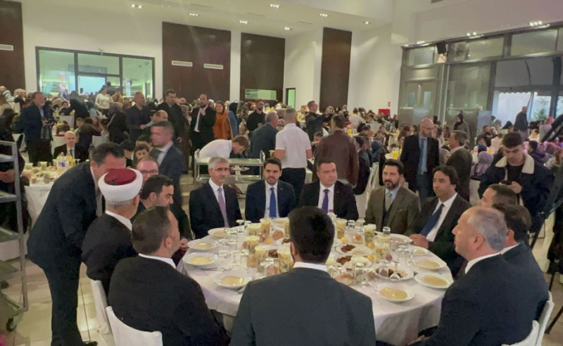 İSKEÇE MÜFTÜLÜĞÜ BİNLERCE BATI TRAKYA MÜSLÜMAN TÜRK AZINLIĞI MENSUBUNU İFTARDA BULUŞTURDU